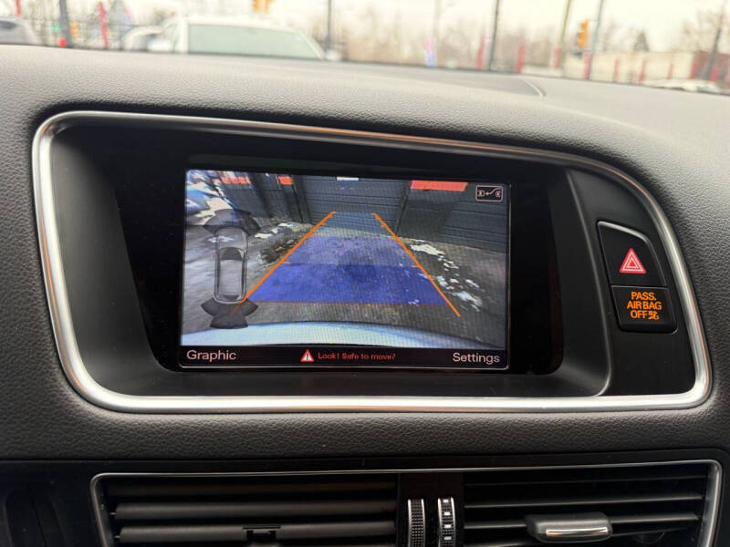 2017 Audi Q5 2.0T quattro Premium Plus