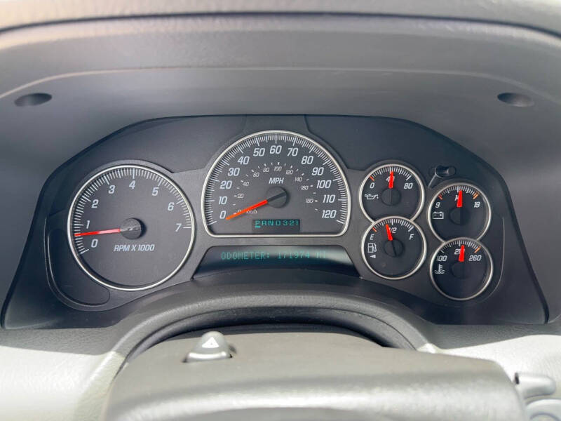 2004 GMC Envoy XUV SLT