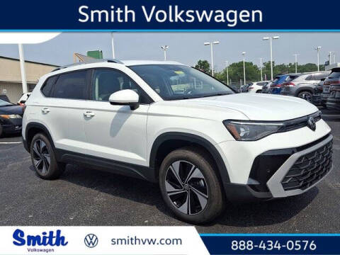 2025 Volkswagen Taos SE 4Motion