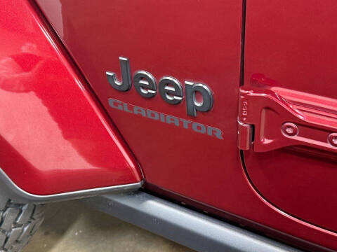 2022 Jeep Gladiator Willys