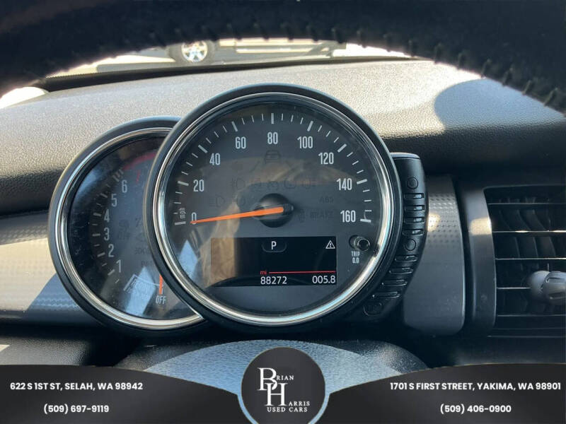 2017 MINI Hardtop 4 Door Cooper