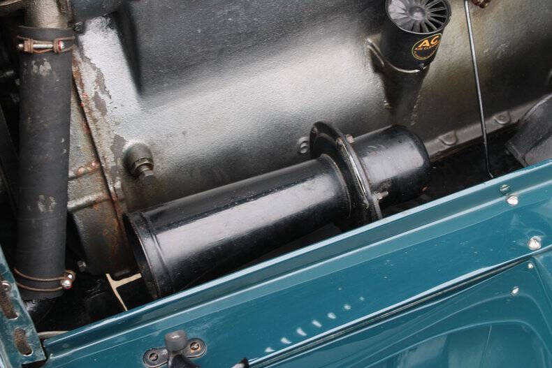 1927 Oldsmobile Sedan