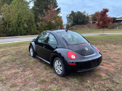 2009 Volkswagen New Beetle Base PZEV