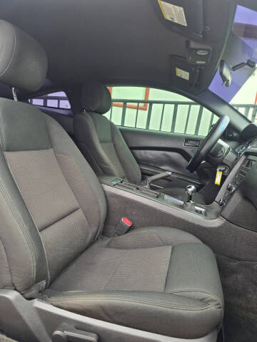 2013 Ford Mustang V6