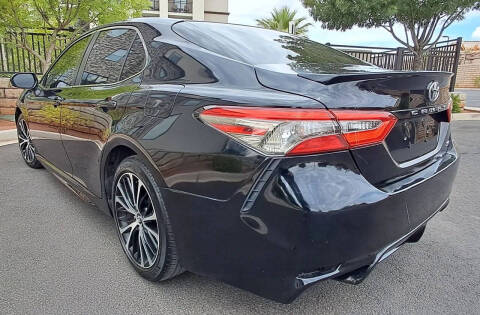 2018 Toyota Camry SE