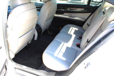 2012 BMW 7 Series 750Li