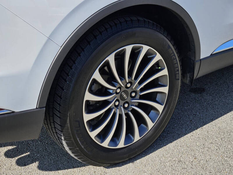 2022 Lincoln Aviator Standard