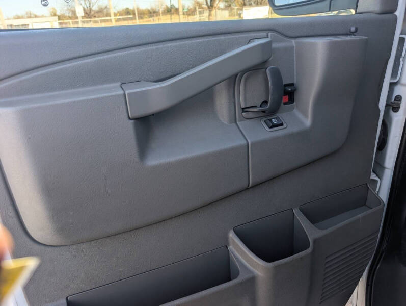 2021 Chevrolet Express 2500