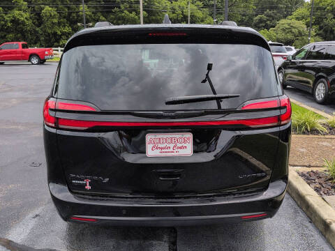 2025 Chrysler Pacifica Limited