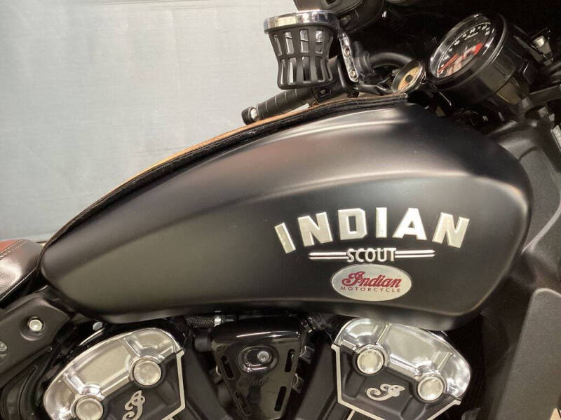 2023 Indian Scout Bobber ABS Black S