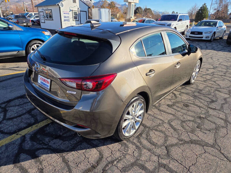 2017 Mazda MAZDA3 Grand Touring