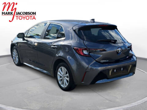 2025 Toyota Corolla Hatchback SE