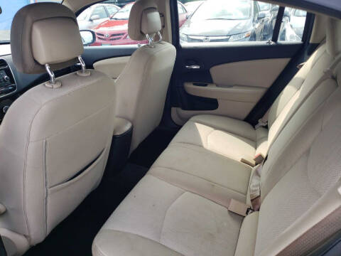 2013 Chrysler 200 Touring