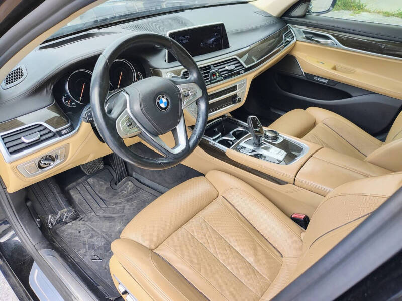 2016 BMW 7 Series 740i