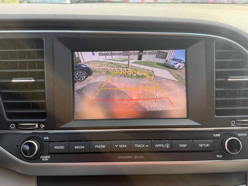 2018 Hyundai Elantra