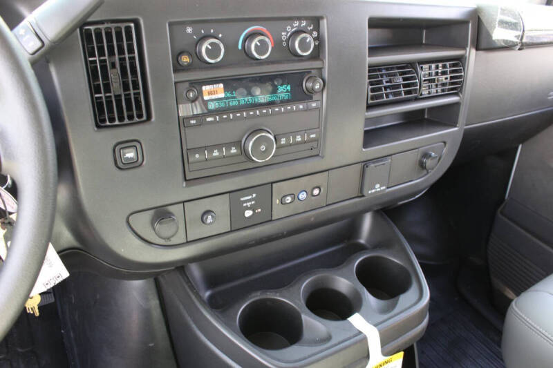2026 Chevrolet Express 2500