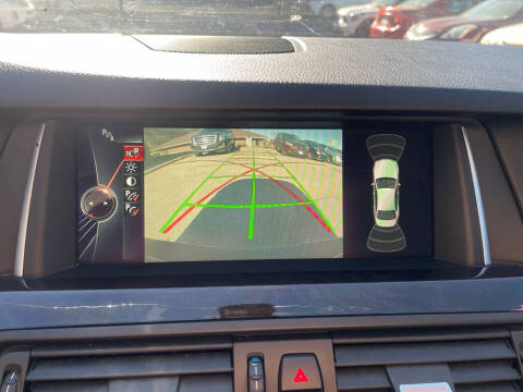 2015 BMW 5 Series 528i