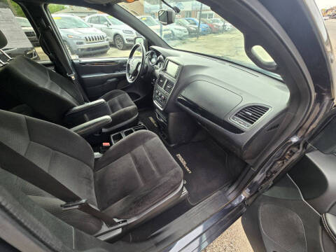 2014 Dodge Grand Caravan SE 30th Anniversary