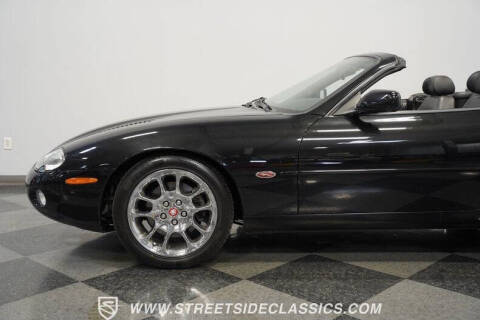 2002 Jaguar XKR