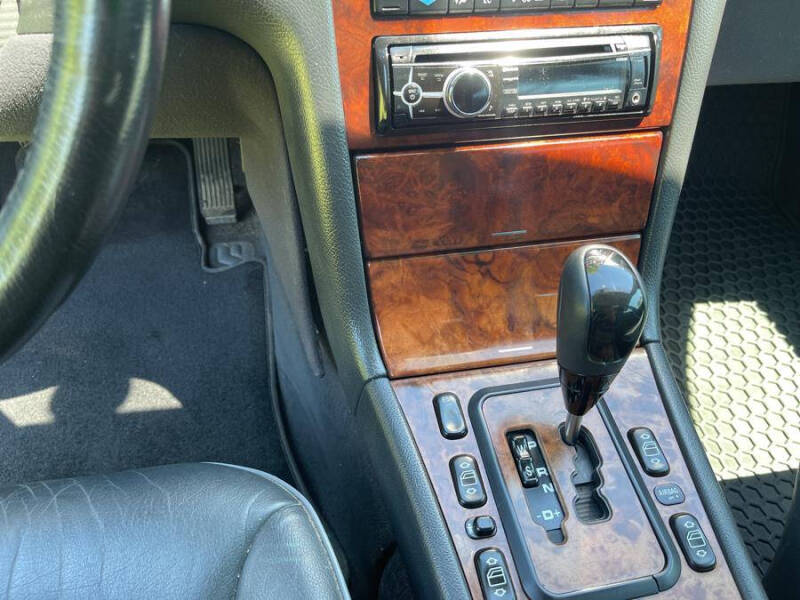 2002 Mercedes-Benz E-Class E 320 4MATIC