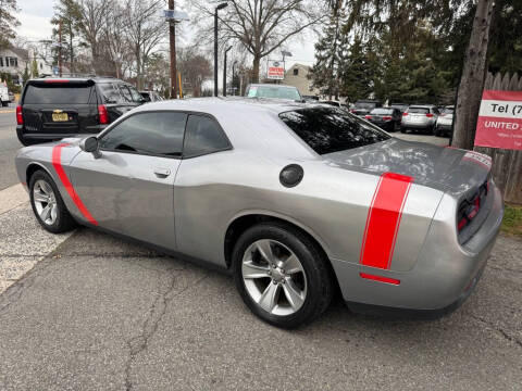2016 Dodge Challenger SXT