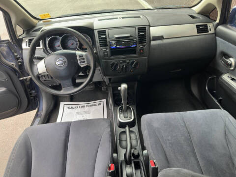 2008 Nissan Versa 1.8 SL