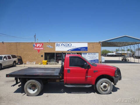 2004 Ford F-450 Super Duty for sale at Rondo Truck & Trailer in Sycamore IL