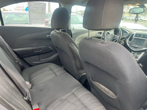 2017 Chevrolet Sonic LT Auto