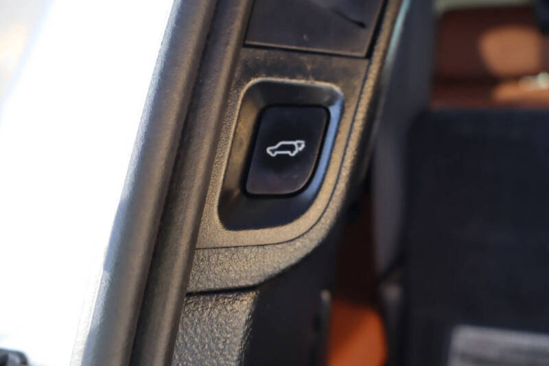 2014 Toyota Sequoia Platinum