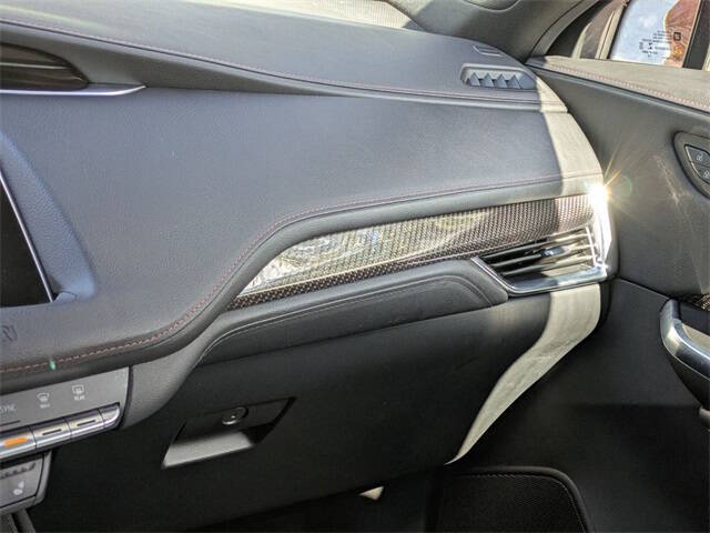 2019 Cadillac XT4 Sport