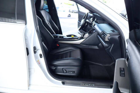 2017 Lexus IS 350