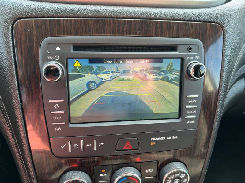 2016 Chevrolet Traverse LT