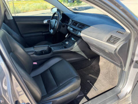 2013 Lexus CT 200h