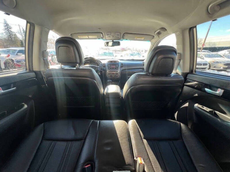 2015 Kia Sorento LX