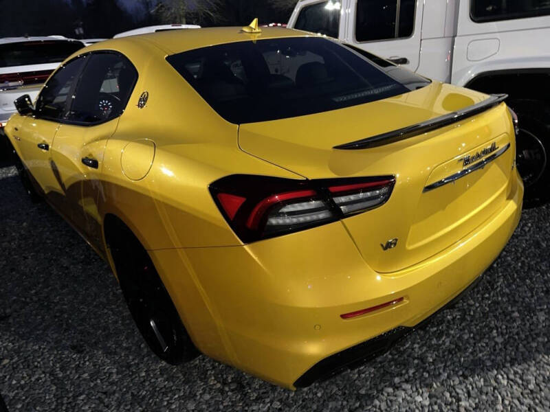 2021 Maserati Ghibli Trofeo