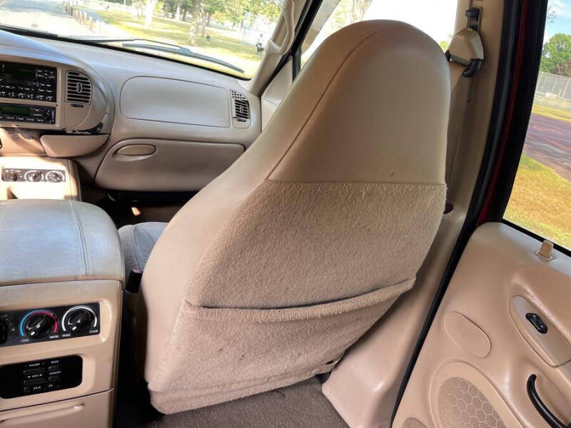 2001 Ford Expedition Eddie Bauer