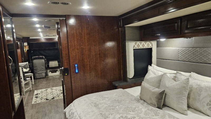 2018 Fleetwood Bounder