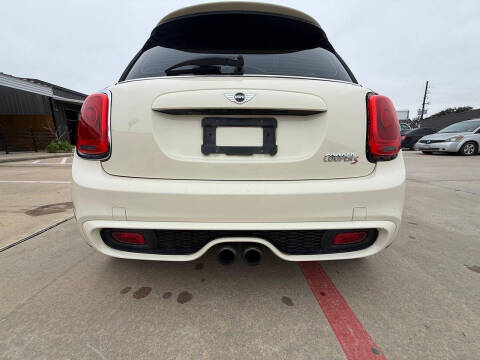 2015 MINI Hardtop 2 Door Cooper S