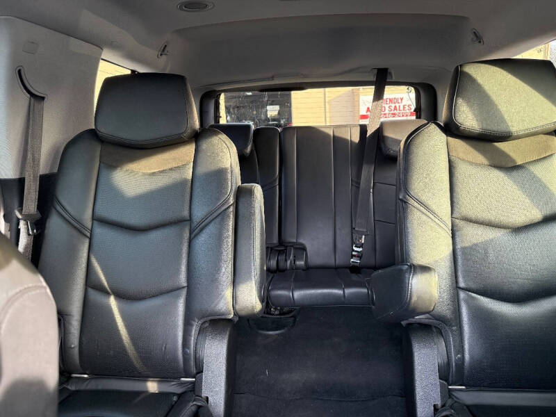 2018 Cadillac Escalade Luxury