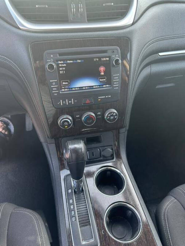 2016 Chevrolet Traverse LT