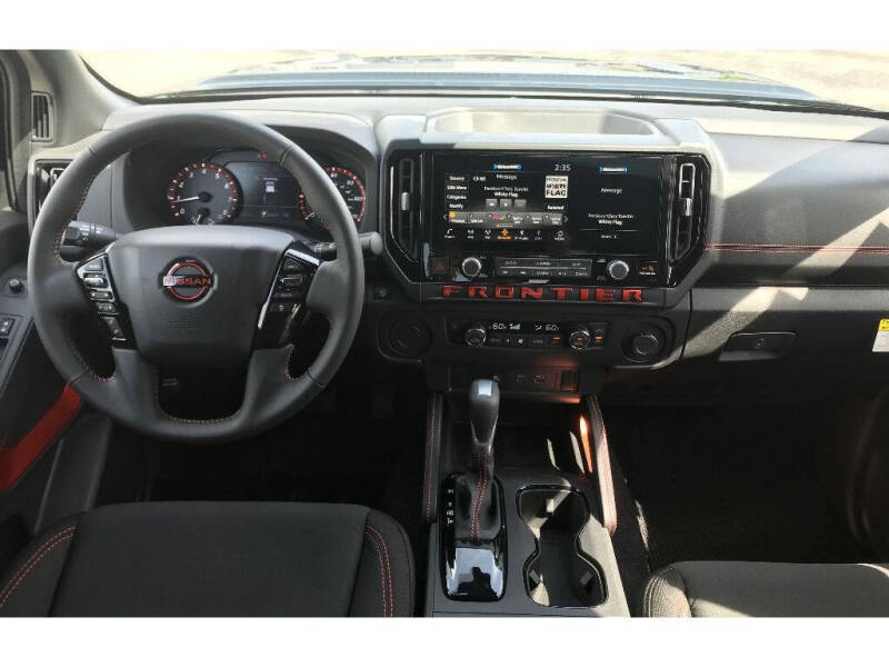 2025 Nissan Frontier PRO-X