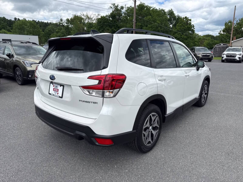 2024 Subaru Forester Premium