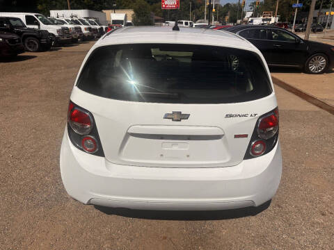 2014 Chevrolet Sonic LT Auto