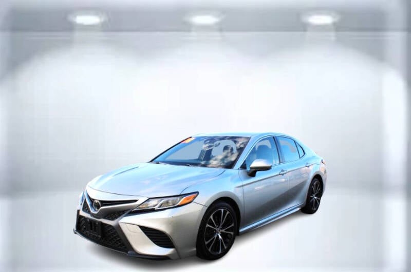 2018 Toyota Camry for sale at LIFE AFFORDABLE AUTO SALES in Columbus OH