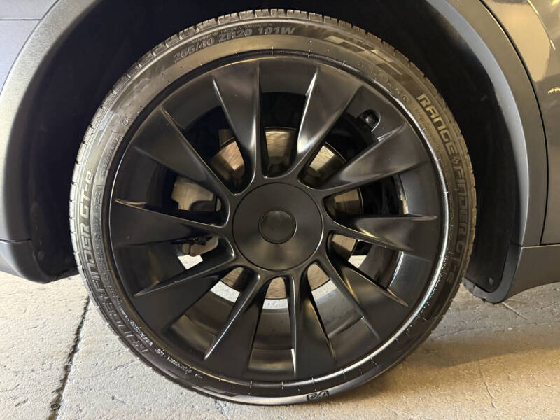2020 Tesla Model Y Long Range