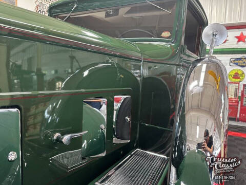 1932 Packard 902 Straight Eight Coupe