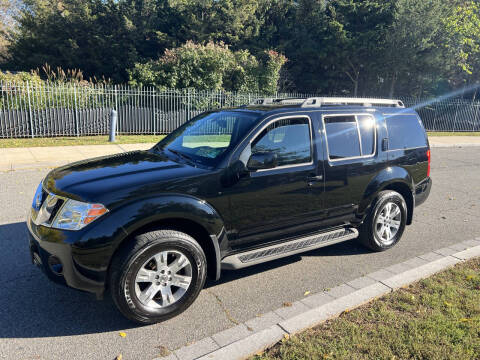 2010 Nissan Pathfinder SE