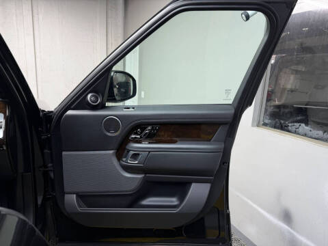 2020 Land Rover Range Rover P525 HSE
