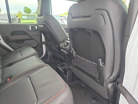 2026 Jeep Gladiator Shadow Ops