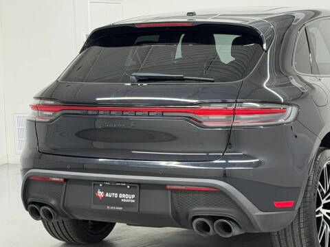 2022 Porsche Macan S